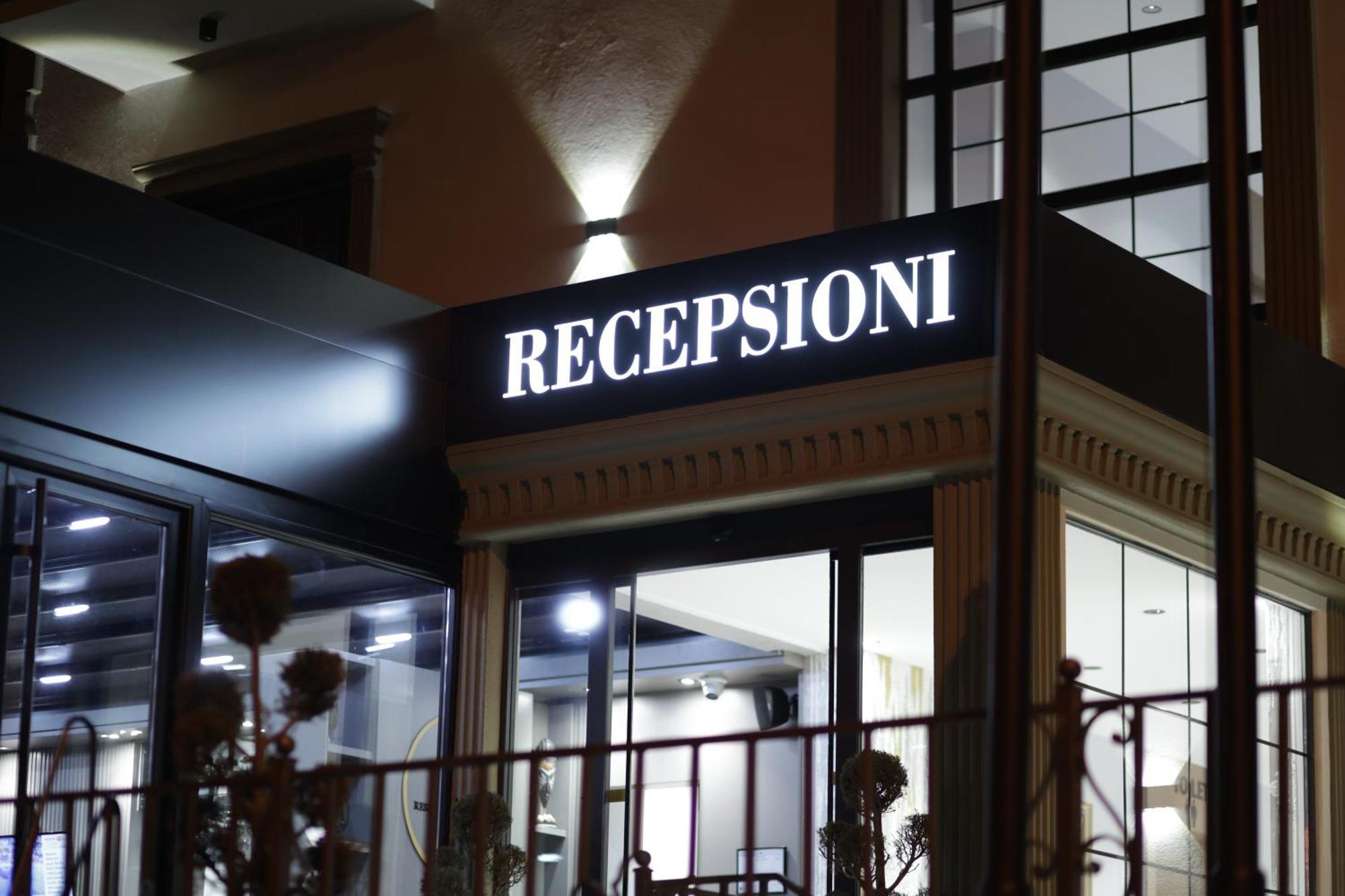 Residence Inn Hotel Tirana Zewnętrze zdjęcie