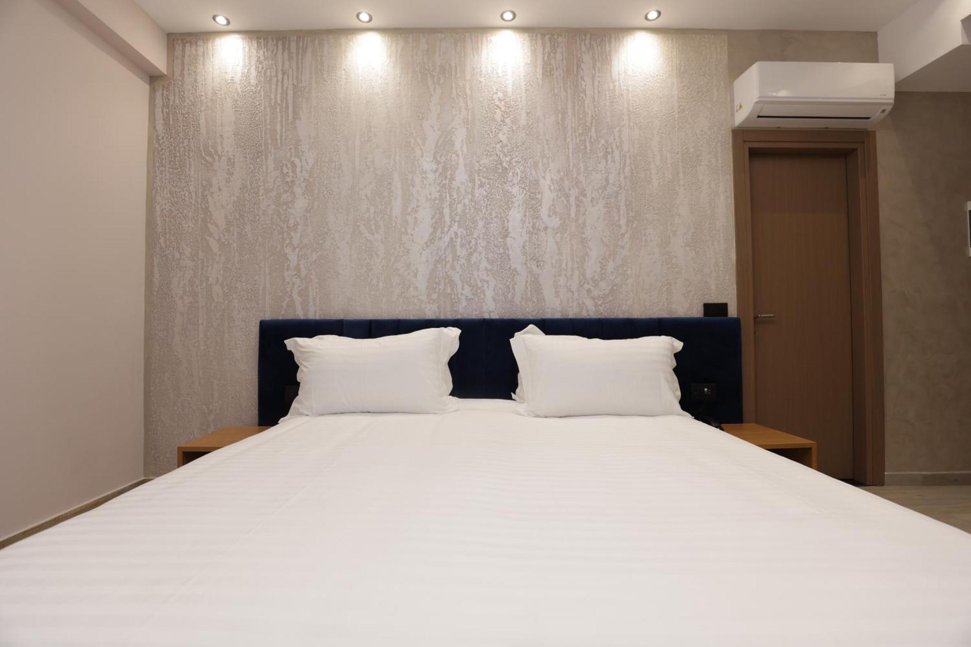 Residence Inn Hotel Tirana Zewnętrze zdjęcie